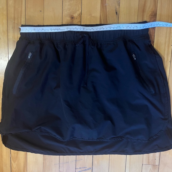 ZX Outdoor Lifestyle Skort - Picture 6 of 10